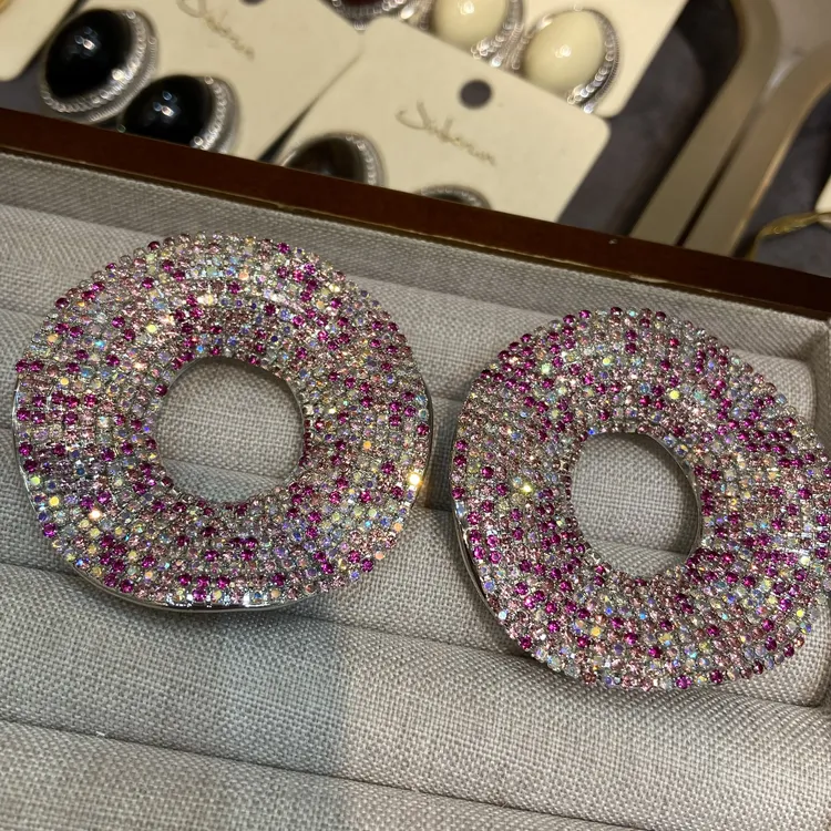 铜合金锆石耳饰 轻奢高级感彩色重工几何形镂空二大耳环