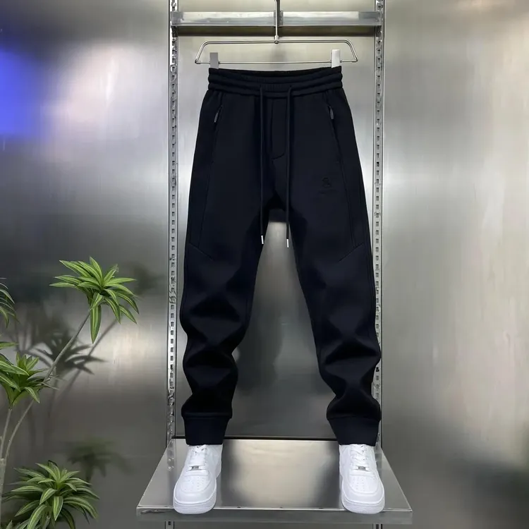 秋冬新款男士保暖几何图案黑色卫裤时尚休闲裤通勤风