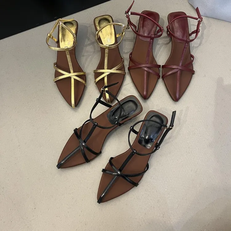 法式跛跟镂空凉鞋女时尚百搭2025年夏季简约设计感细带中跟罗马鞋