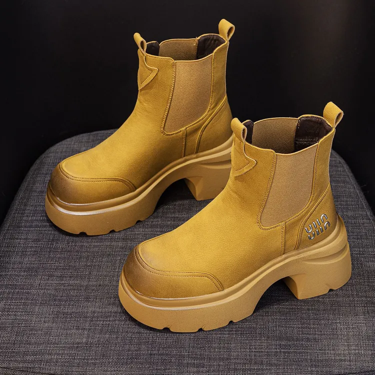 秋冬加绒马丁靴女英伦风2025新款真皮厚底内增高复古烟筒瘦瘦短靴