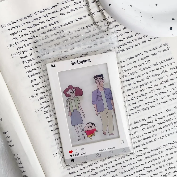 蜡笔小新四变光栅卡家庭版挂件动漫人物卡片送闺蜜礼物小众钥匙扣