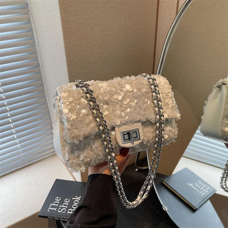 ins超火亮片小包包女2025新款时尚链条小方包今年流行爆款斜挎包