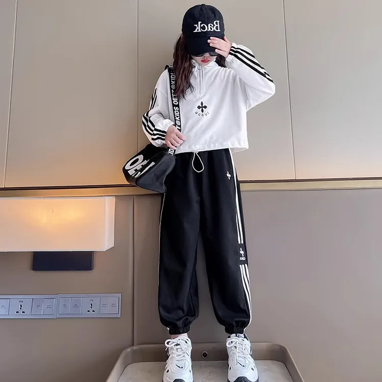 女童套装秋装2025新款儿童洋气秋季女大童炸街运动休闲卫衣两件套