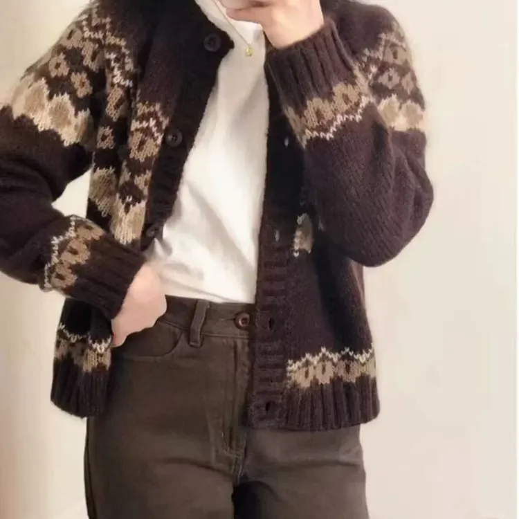 秋冬新款100纯羊毛重磅加厚提花圆领开衫ZN687