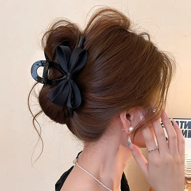 气质黑色蝴蝶结抓夹女高级感2025新款鲨鱼夹后脑勺盘发夹子发饰夏