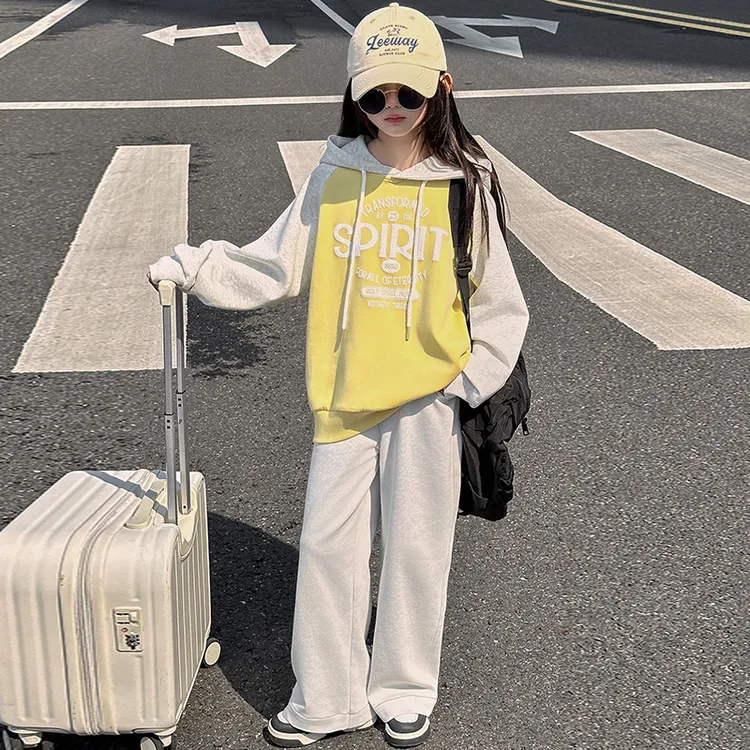 女童卫衣春秋款2025新款洋气儿童春装连帽上衣中大童长袖打底衫潮