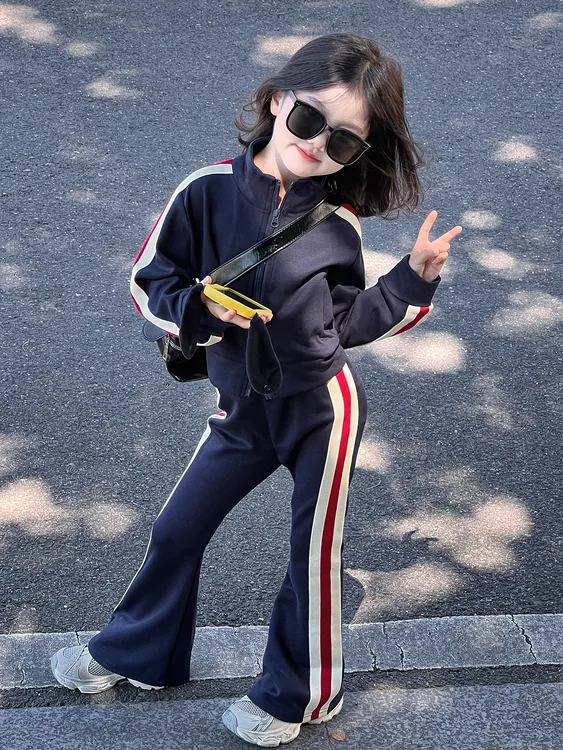 女童运动套装秋季2025新款小女孩网红炸街秋装儿童早秋休闲两件套