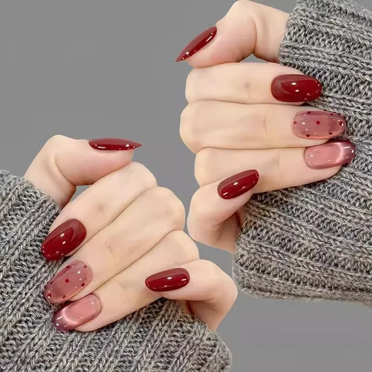 新年美甲秋冬气质显白红色波点猫眼美甲手工穿戴甲防水可拆卸贴片