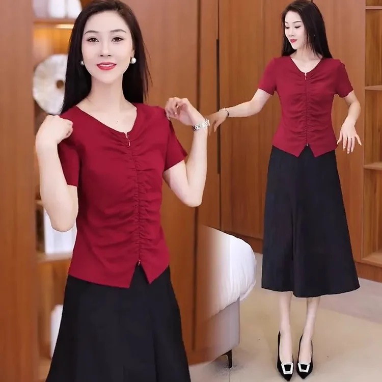 时尚连衣裙套装女2025夏季新款洋气质显瘦短袖V领T恤半身裙两件套