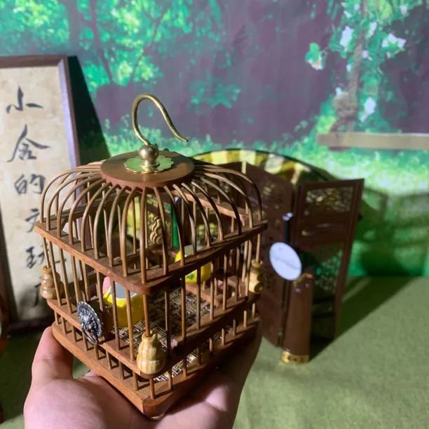 【复古韵味】精品复古老式蝈蝈笼大叶黄花梨天圆地方鹊肾蝈蝈笼子