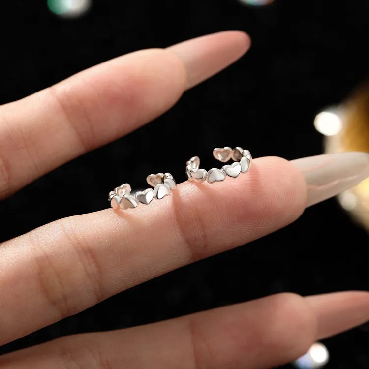 足银耳饰 新款小爱心无耳洞女耳骨夹精致耳饰百搭爱心耳环耳饰品