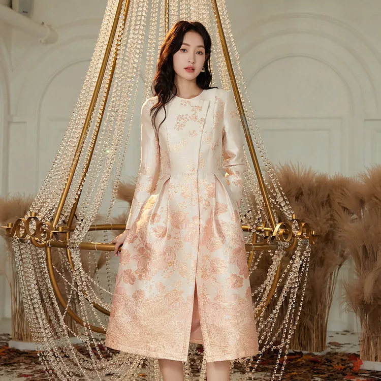 提花重工粉色风衣女秋季中长外套567知性小香风轻奢名媛气质大衣