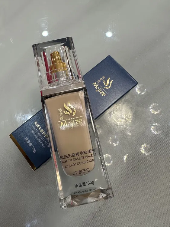 Mojize控油不卡粉白美提亮防水防汗持久不易脱妆粉底液