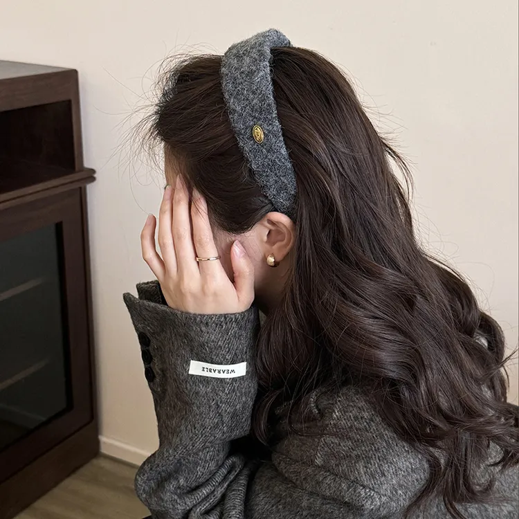 秋冬毛呢金标宽边发箍法式高级感外出百搭发卡高颅顶时尚头箍头饰