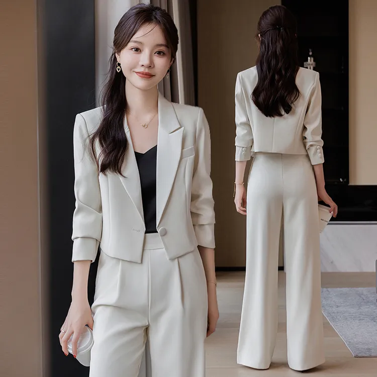 米白色短款西装洋气女春秋季2025新款小个子高级感正装小西服外套