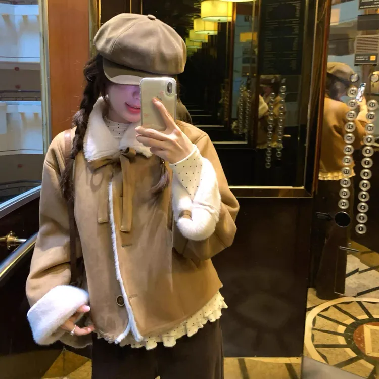 北欧雪松 皮毛一体宽松百搭秋冬厚外套女毛呢洋气棉服短款上衣