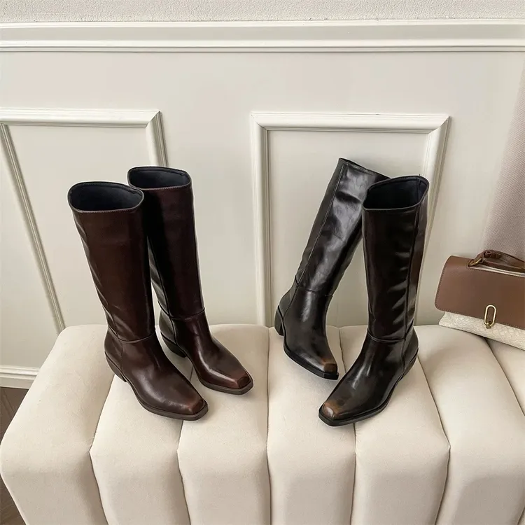 欧货2025美拉德复古擦色方头粗跟骑士靴女百搭大筒围显瘦长筒靴子