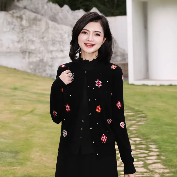 【全羊毛】枫竺阿楠anan圆领撞色提花单排扣针织开衫女秋冬毛衣外套
