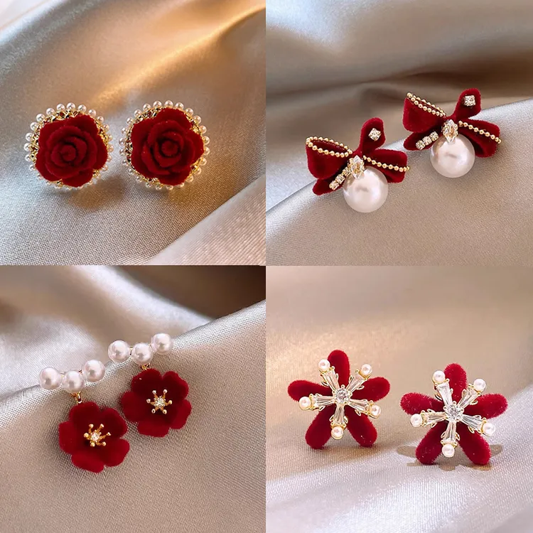 铜合金耳饰 秋冬红色丝绒耳钉女轻奢高级感气质耳环新年喜庆耳饰