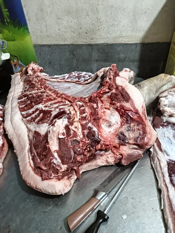 苏北土黑猪肉生猪肉纯粮食猪肉健康长寿食品销售