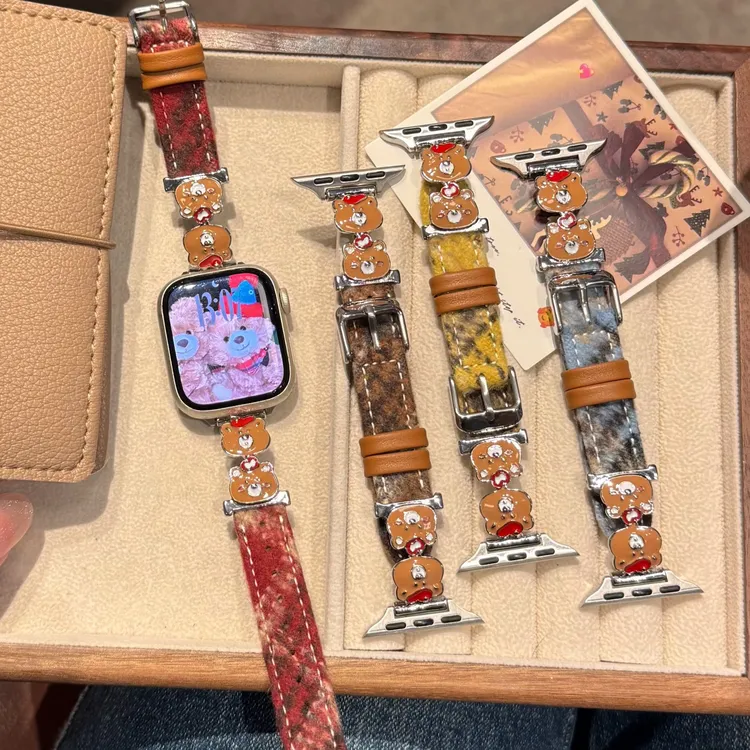 适用applewatchs11/10代可爱熊毛呢iwatch9876se女生表带小米9pro