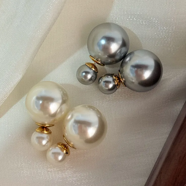 铜合金仿珍珠耳饰 高级感前后戴百搭气质爆款正圆强光耳钉女1999