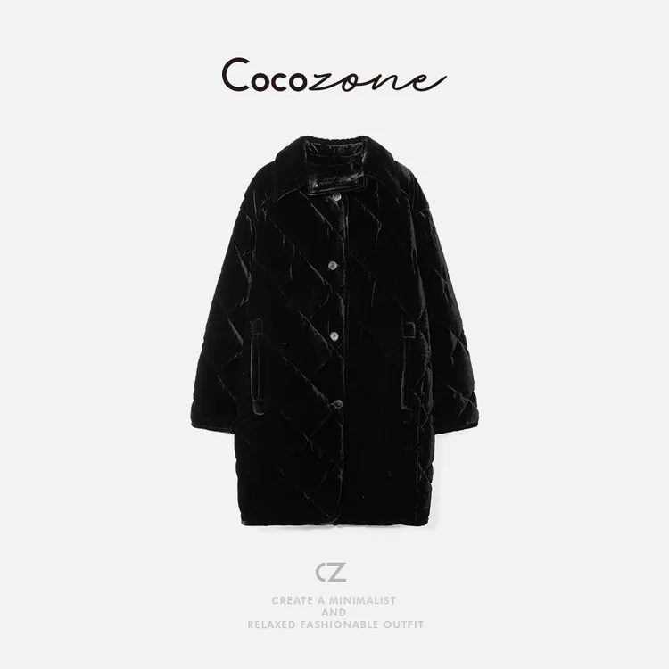 COCO ZONE 刘一一“慕尼丝绒”90白鹅绒翻领鹅绒服 CD2A2548