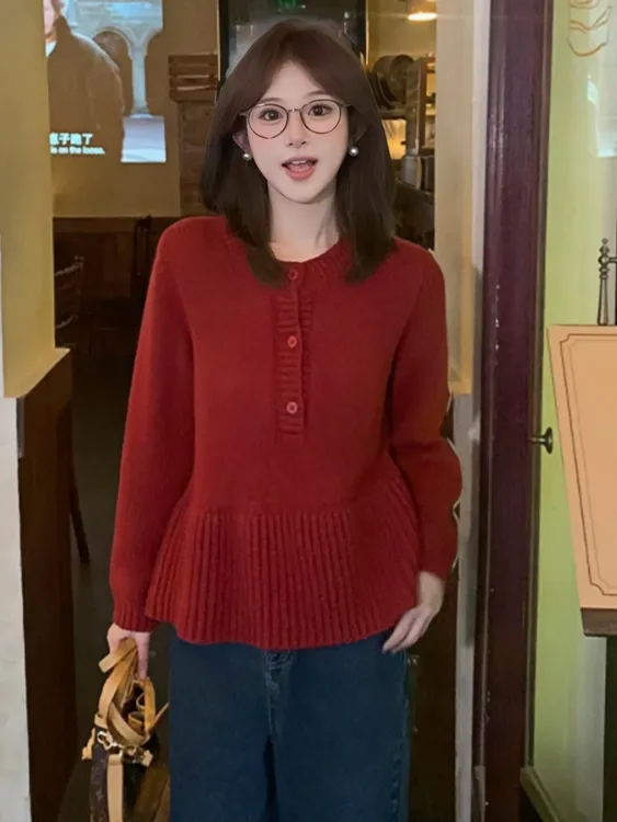 红色圣诞毛衣女款2025新款冬季宽松短款可外穿内搭女士针织衫上衣