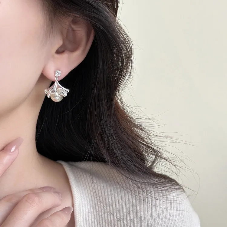 铃铛珍珠-扇形银杏叶流苏珍珠耳环女耳坠新年轻奢高级感耳钉