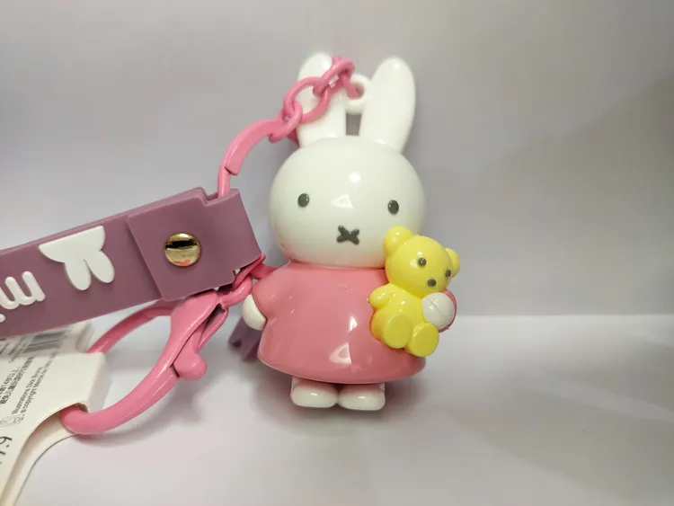 小众官方正版Miffy玩具卡通二次元汽车钥匙扣环学生动漫潮玩文创
