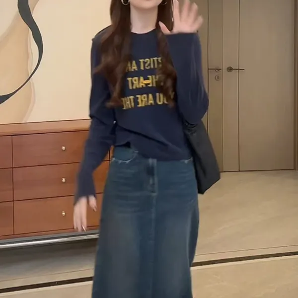 字母休闲风T恤休闲风吸汗常规短袖常规款圆领打底上衣女