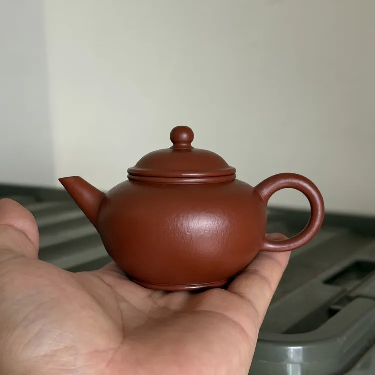 水平壶，国家级工艺美术师吴澄，原矿朱泥，全手工制，110cc，球网出水