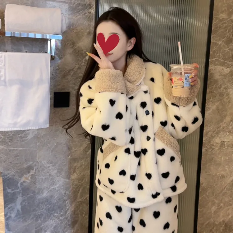 (爱心珍珠)睡衣冬季毛茸茸加厚保暖长袖可爱休闲家居服女外穿波点