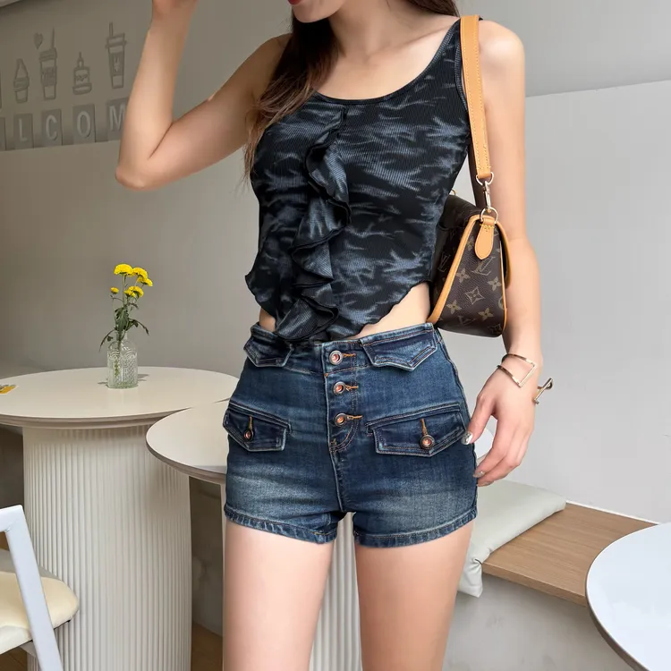 弹力复古高腰排扣收腰包臀显瘦牛仔短裤三分裤