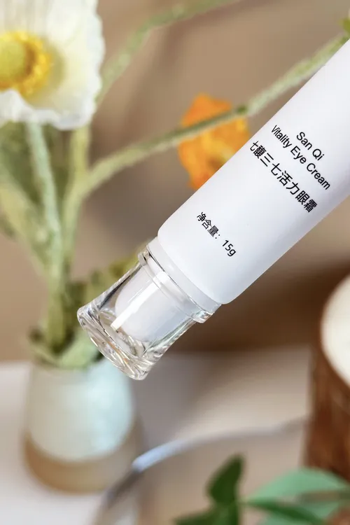 七馥 三七活力眼霜 清透