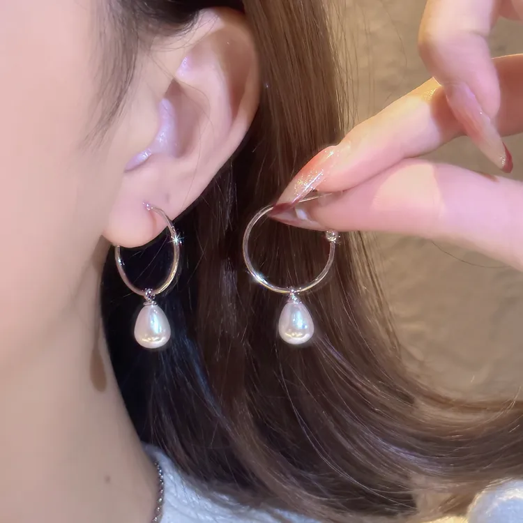 铜合金耳饰 仿珍珠半圈耳环女温柔高级感精致气质清冷感百搭耳饰