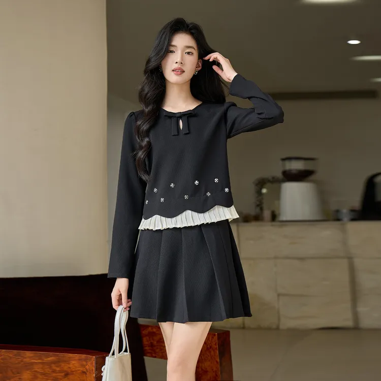 奢姿【花情诗境】大码女装秋冬显瘦时尚小香风拼接上衣百褶裙两件套