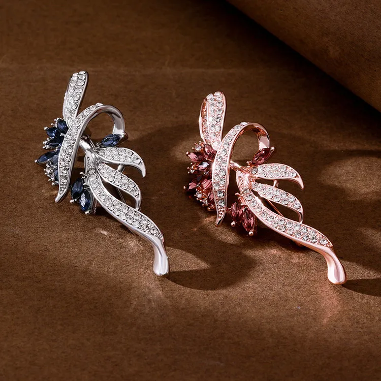 合金胸针 高级感小众西装外套装饰胸花气质轻奢配饰厂家批发