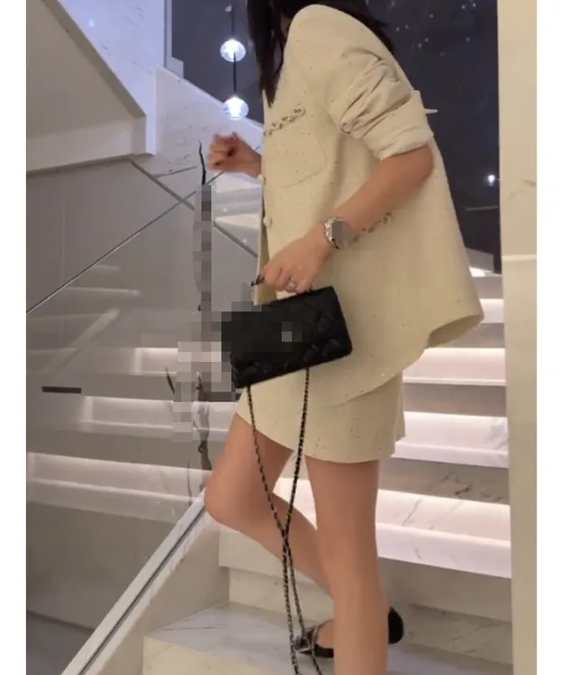 时尚潮流百搭精品女装zsx18649