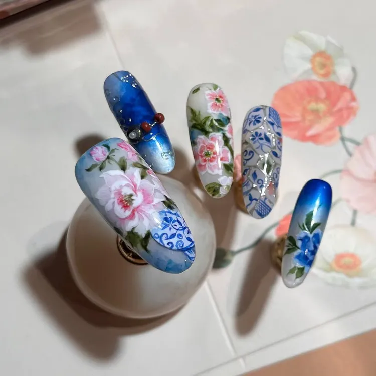 水彩手绘@【陶瓷牡丹】寇丝妮 纯手工穿戴式美甲