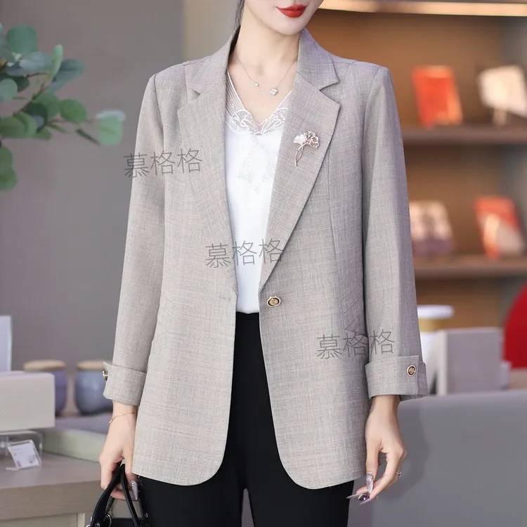 爆款｜2025秋季新款大码西服春秋遮肉中老年女装西装外套[衣长70]