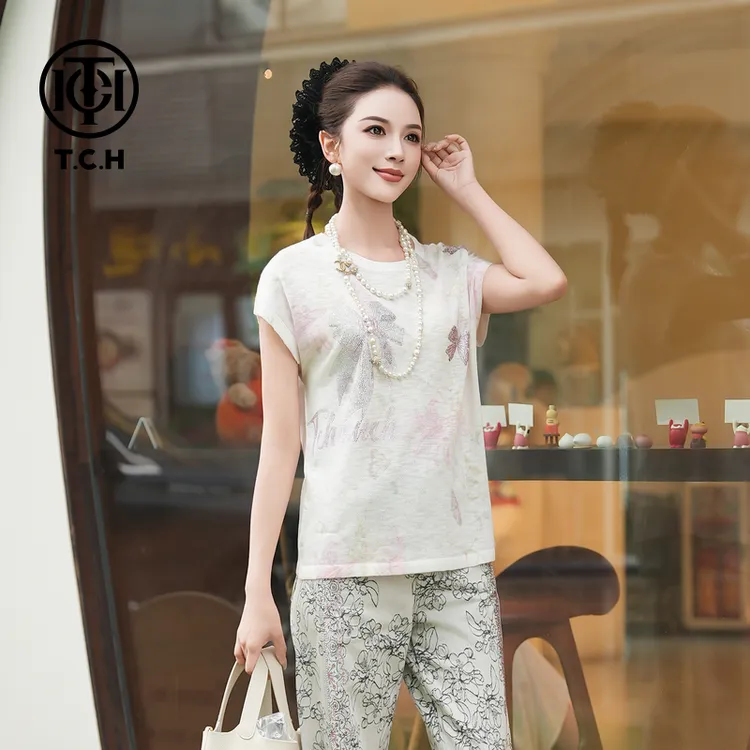 TCH私服烫钻工艺新时尚淑女百搭潮流针织衫女T75B09E5048轻奢tch