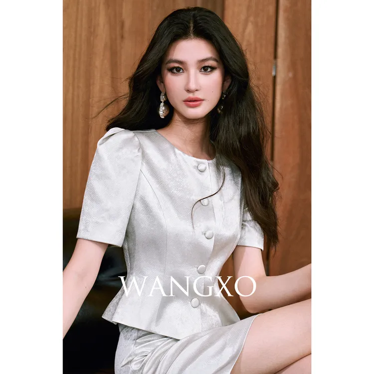 WANGXO  人丝天丝混纺光泽缎收腰套装250681W