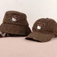 三丽鸥豹纹HelloKitty棒球帽女显脸小盆帽豹纹帽子