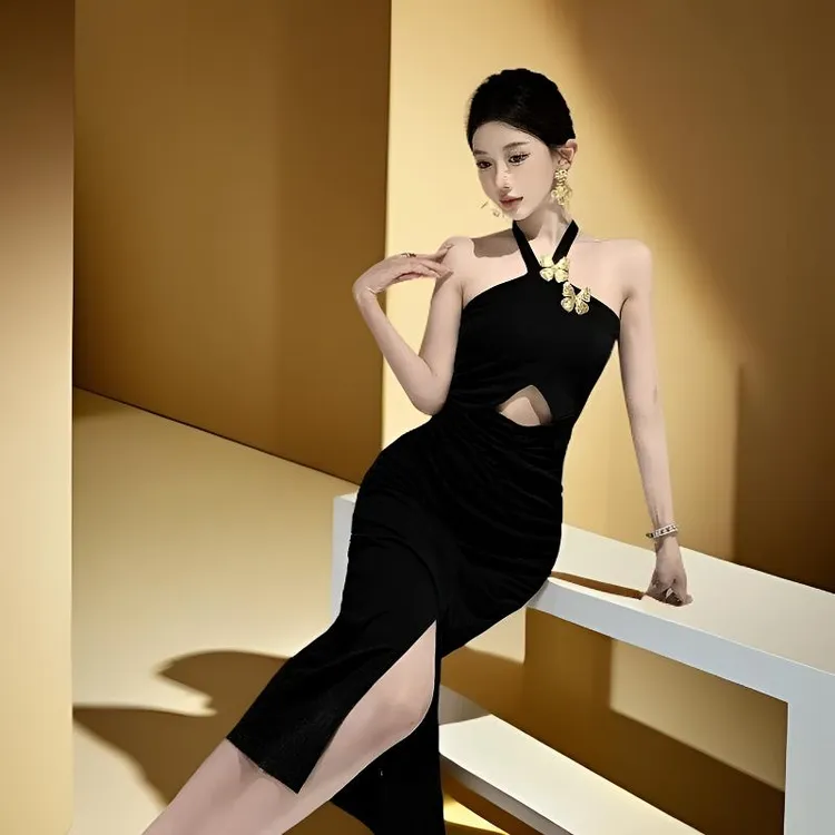 高级感法式名媛气质显瘦连衣裙性感镂空挂脖开叉修身中长款包臀裙