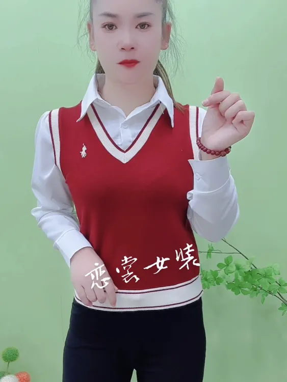 秋季韩系休闲时尚女短款运动拼接长袖假两件减龄百搭针织衫上衣