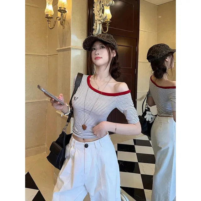 4/24直播~辣妹修身斜肩T恤2025夏季新款露肩短款显瘦上衣打底衫女