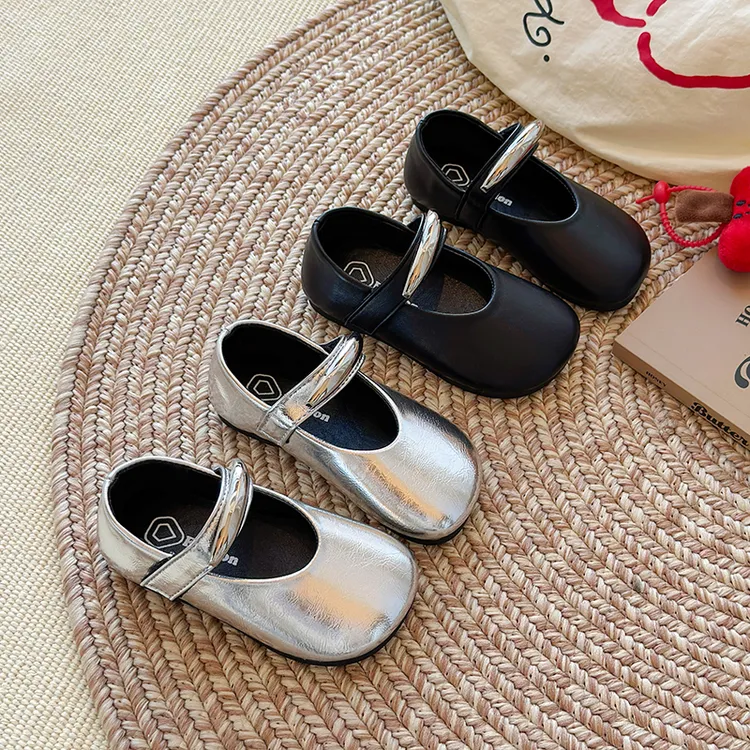 女童鞋子2025春秋新款儿童简约款方圆头纯色系皮鞋女孩百搭公主鞋