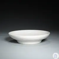 9189 清晚期 白釉模印内寿外福山寿海纹盘