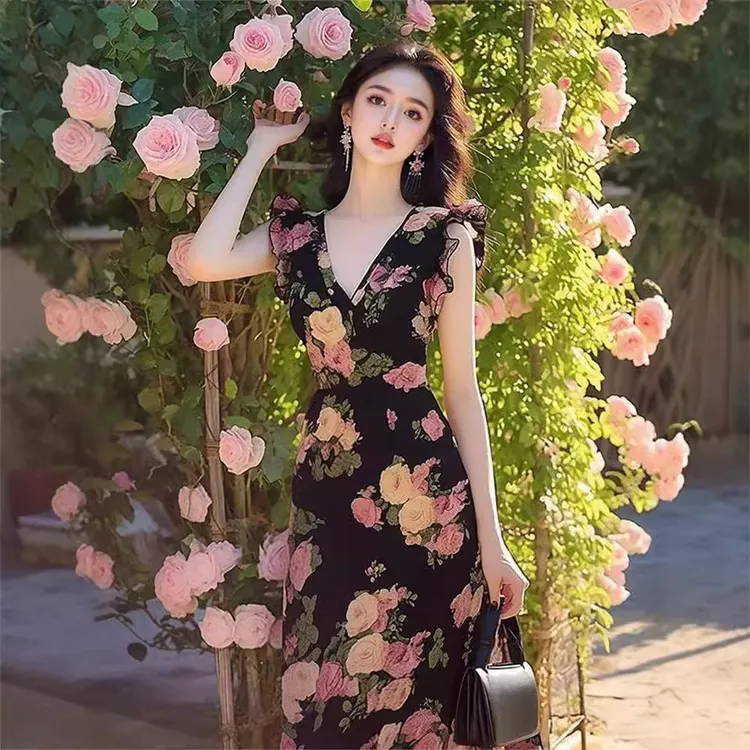 今年流行漂亮茶歇法式海边度假别致绝美气质印花连衣裙子女夏新款